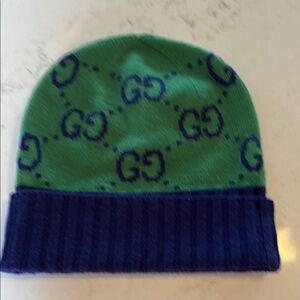 FRIDAY FLASH SALE!! 💯  Authentic Gucci Green and Blue Beanie